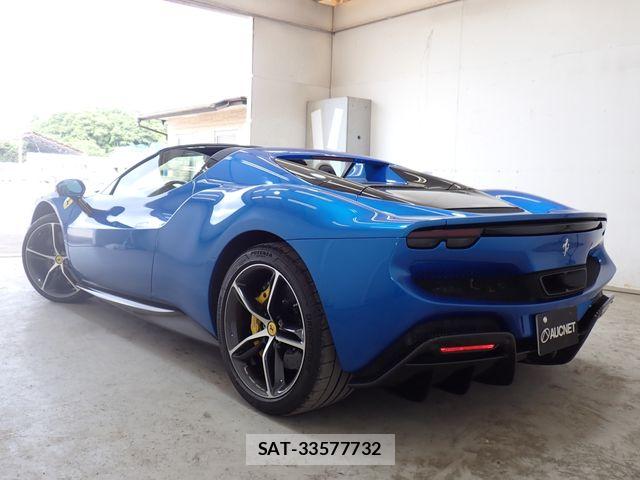 Ferrari 296 GTS 2024-02 7508652-3