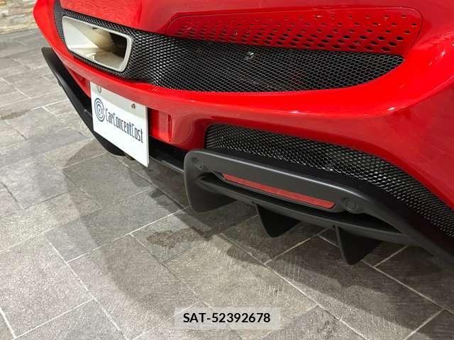 Ferrari 296 GTS 2025-03 8130023-17
