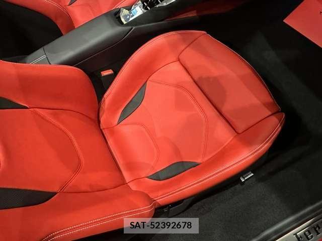 Ferrari 296 GTS 2025-03 8130023-19