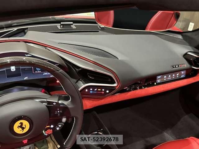 Ferrari 296 GTS 2025-03 8130023-27