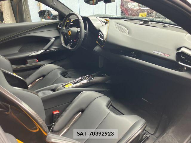 Ferrari 296 GTB 2023-05 1052447-17