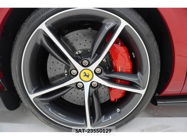 Ferrari 296 GTB 2023-08 2319388-9