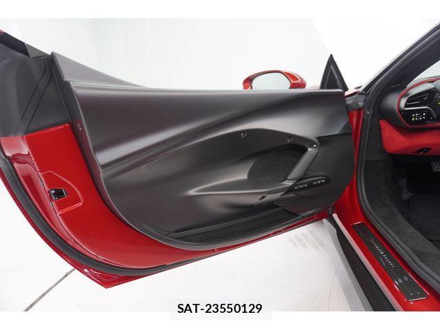 Ferrari 296 GTB 2023-08 2319388-23