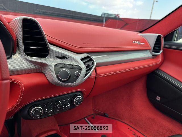 Ferrari 458 Italia 2015-08 871670-13