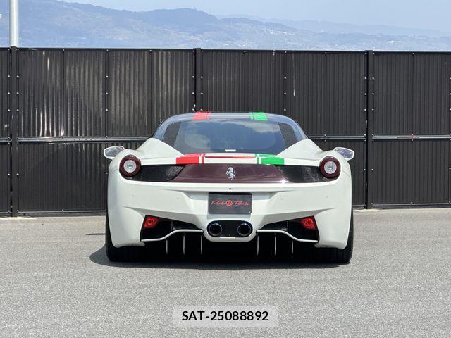 Ferrari 458 Italia 2015-08 871670-21