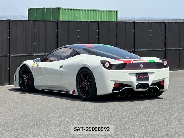 Ferrari 458 Italia 2015-08 871670-22