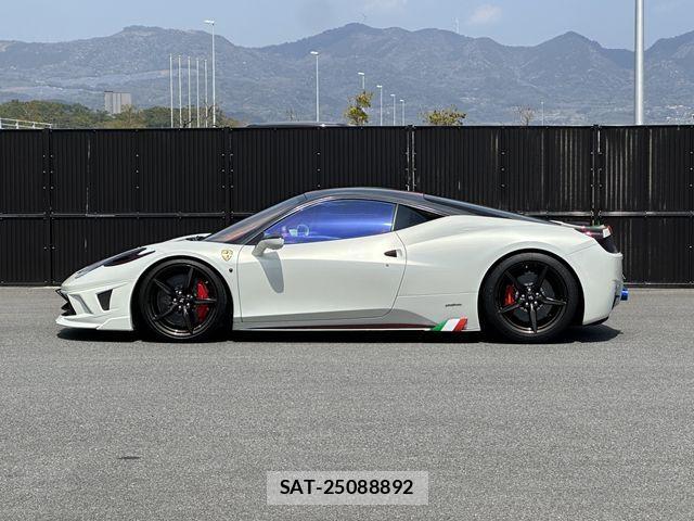 Ferrari 458 Italia 2015-08 871670-24