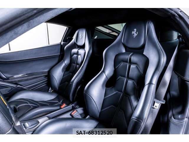 Ferrari 458 Italia 2011-04 7250763-1