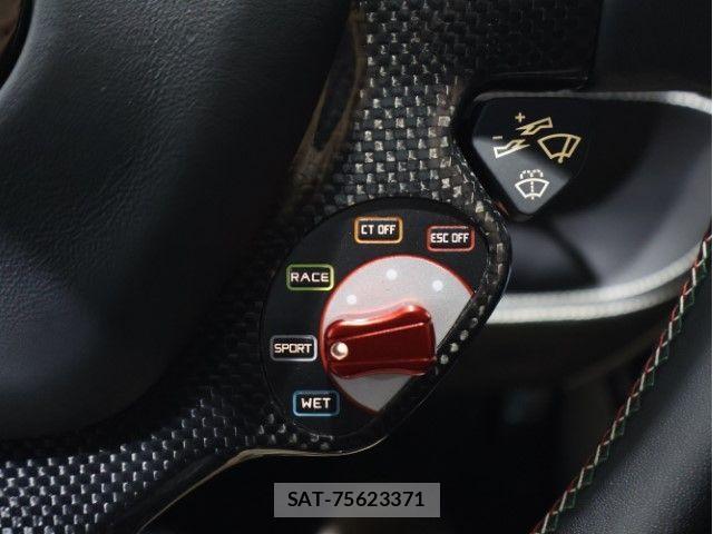 Ferrari 458 Italia 2013-06 7723265-23