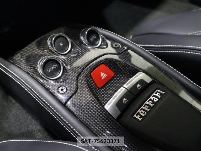 Ferrari 458 Italia 2013-06 7723265-25