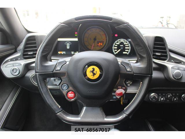 Ferrari 458 Italia 2013-11 7876428-17