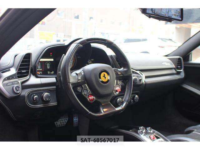Ferrari 458 Italia 2013-11 7876428-24