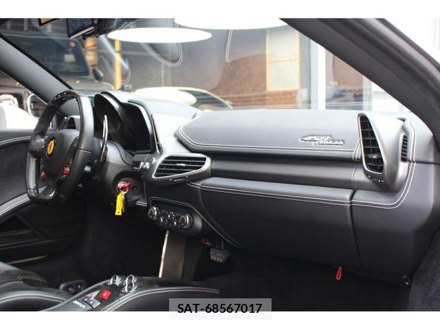 Ferrari 458 Italia 2013-11 7876428-25
