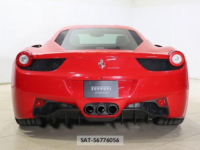 Ferrari 458 Italia 2010-08 8524836-4