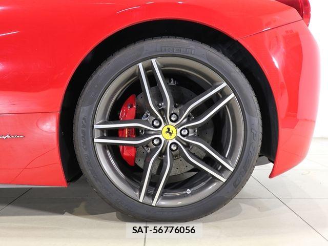 Ferrari 458 Italia 2010-08 8524836-7