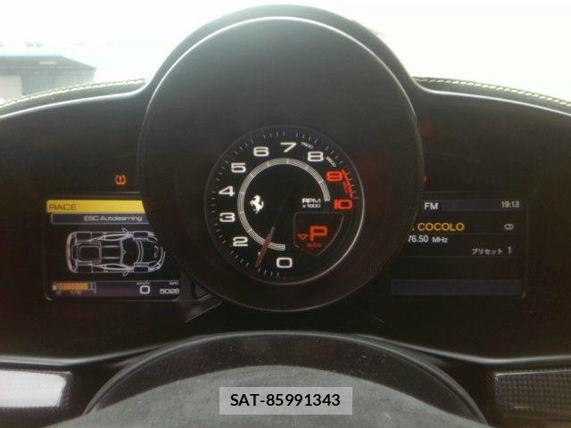 Ferrari 458 Speciale 2014-11 7357713-3