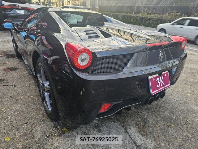 Ferrari 458 Spider 2012-11 4323795-9