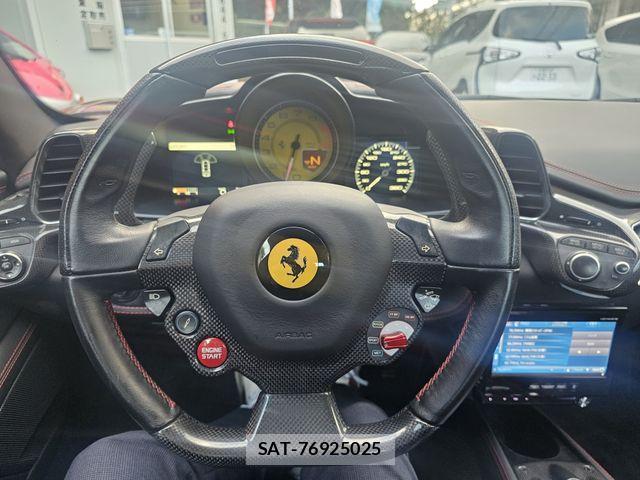 Ferrari 458 Spider 2012-11 4323795-15