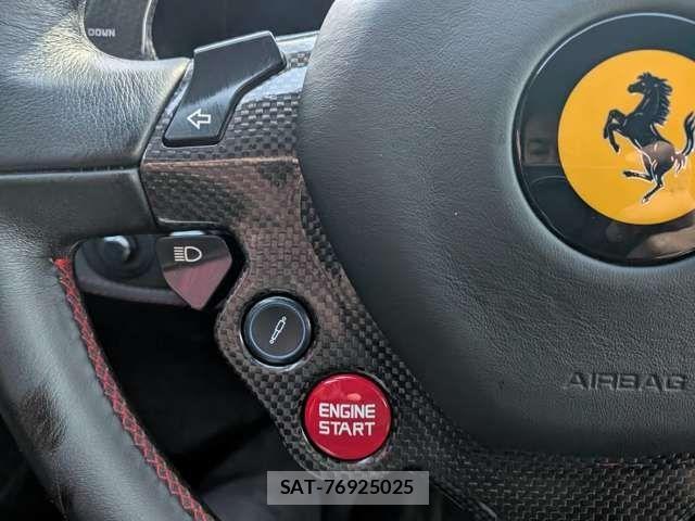 Ferrari 458 Spider 2012-11 4323795-17
