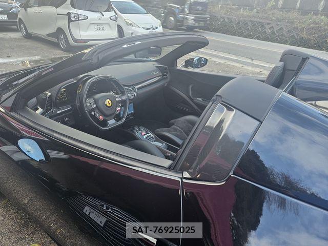 Ferrari 458 Spider 2012-11 4323795-4