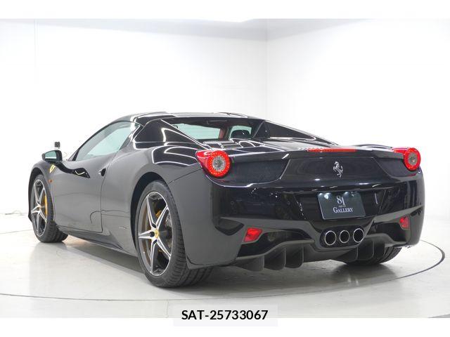 Ferrari 458 Spider 2013-03 6214550-14