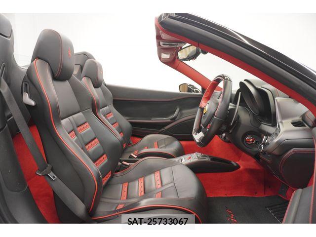 Ferrari 458 Spider 2013-03 6214550-20