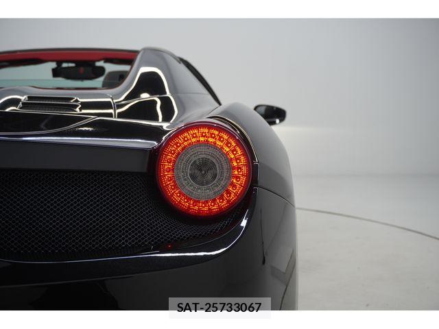 Ferrari 458 Spider 2013-03 6214550-28