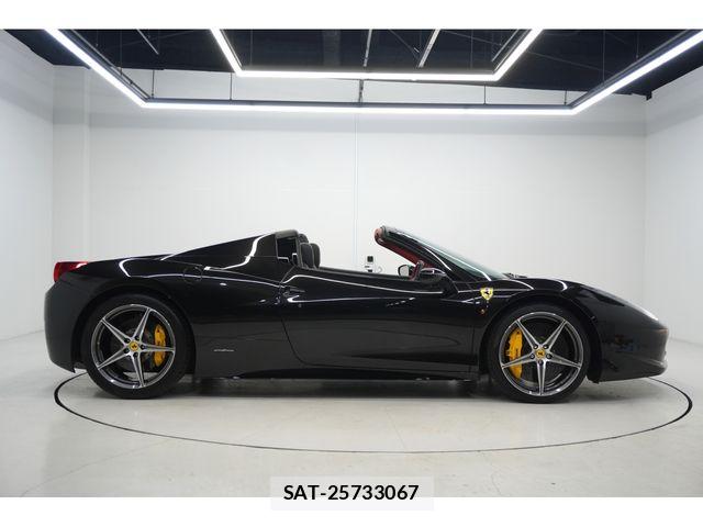 Ferrari 458 Spider 2013-03 6214550-3