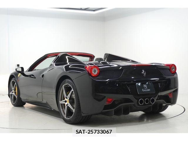 Ferrari 458 Spider 2013-03 6214550-6