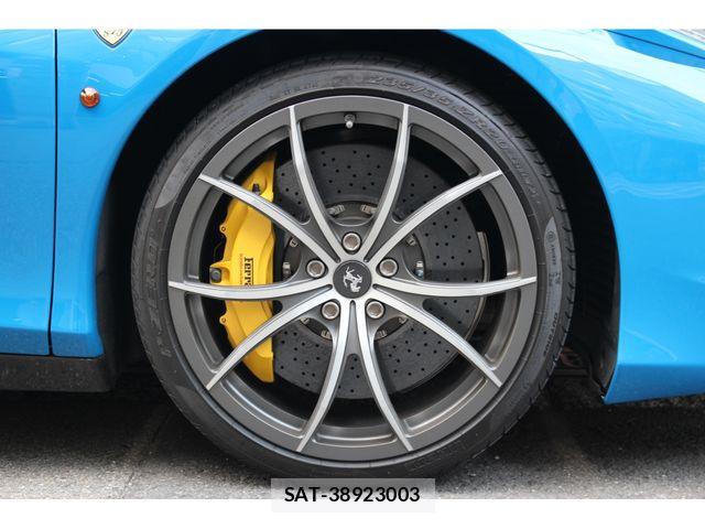 Ferrari 458 Spider 2013-11 7454261-29
