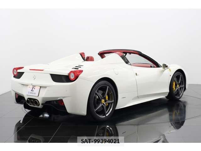 Ferrari 458 Spider 2013-12 7508656-3