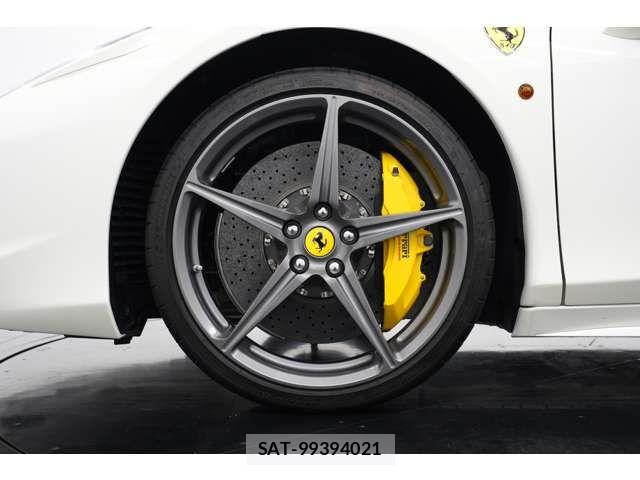 Ferrari 458 Spider 2013-12 7508656-4
