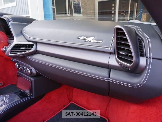 Ferrari 458 Spider 2014-07 8742050-26