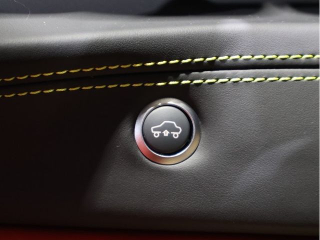 Ferrari 488 GTB 2019-05 483708-9