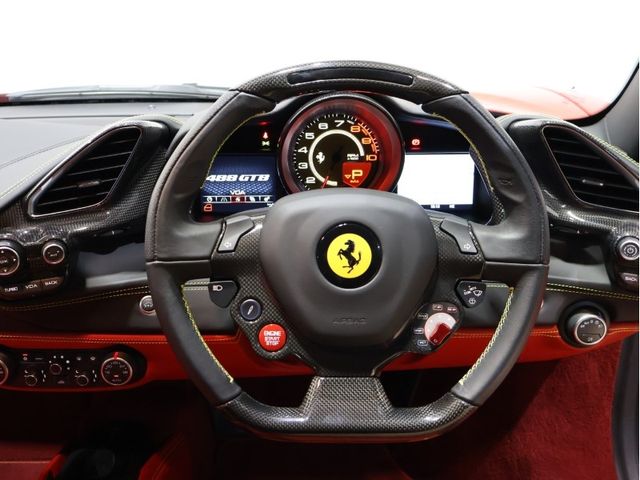 Ferrari 488 GTB 2019-05 483708-4