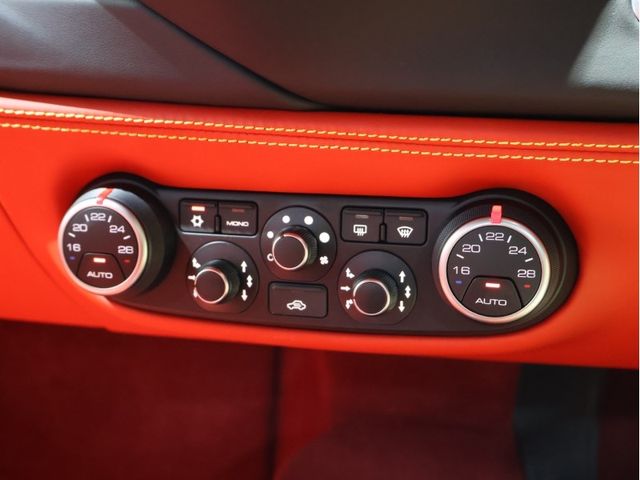 Ferrari 488 GTB 2019-05 483708-8