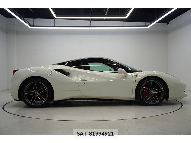 Ferrari 488 GTB 2019-07 1178529-3