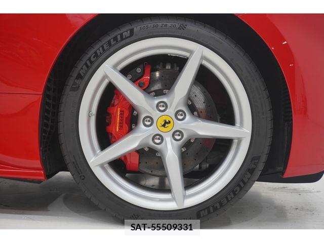 Ferrari 488 GTB 2017-03 6611812-9