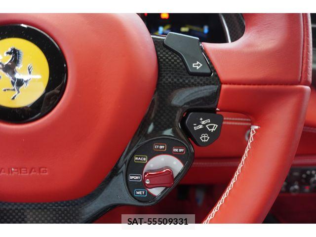 Ferrari 488 GTB 2017-03 6611812-15