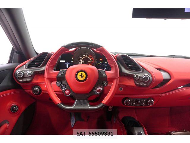 Ferrari 488 GTB 2017-03 6611812-21