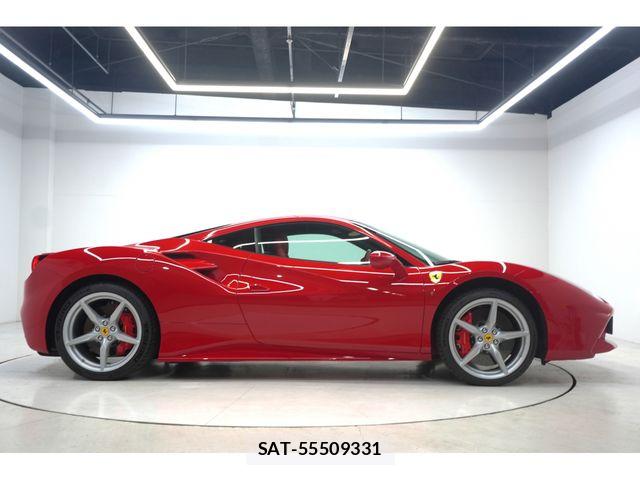 Ferrari 488 GTB 2017-03 6611812-3