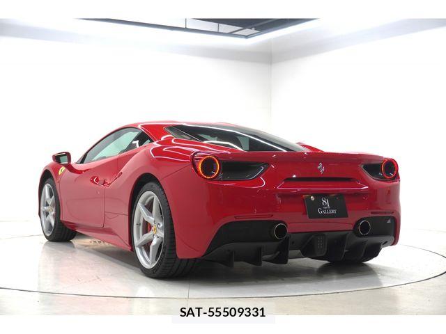 Ferrari 488 GTB 2017-03 6611812-6