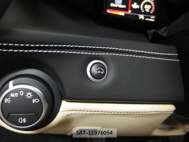 Ferrari 488 GTB 2016-04 7218407-27