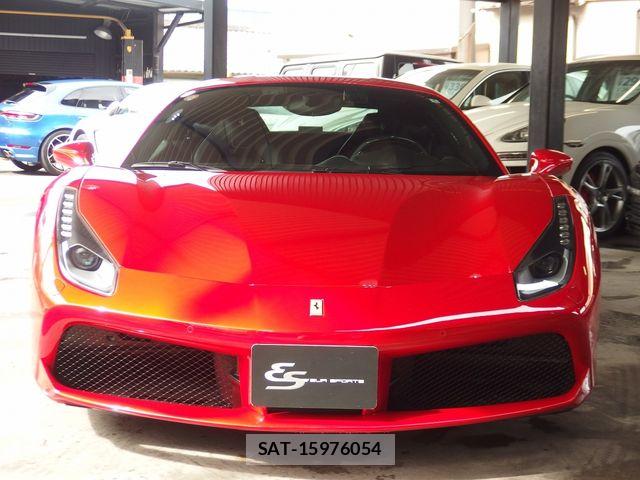 Ferrari 488 GTB 2016-04 7218407-3