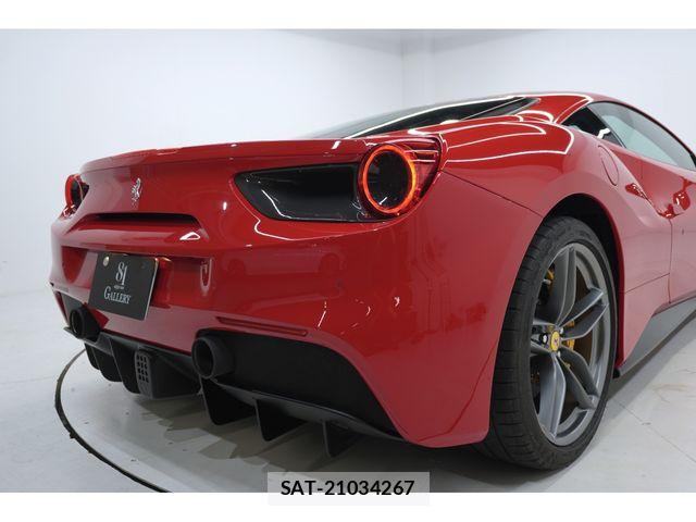 Ferrari 488 GTB 2016-11 8145804-6