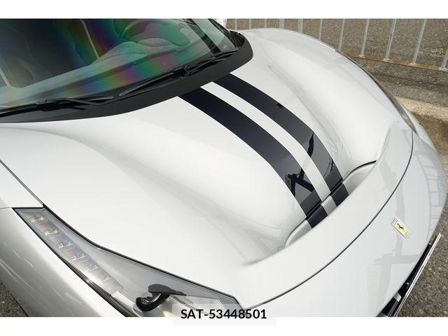 Ferrari 488 Pista 2019-01 5867533-9