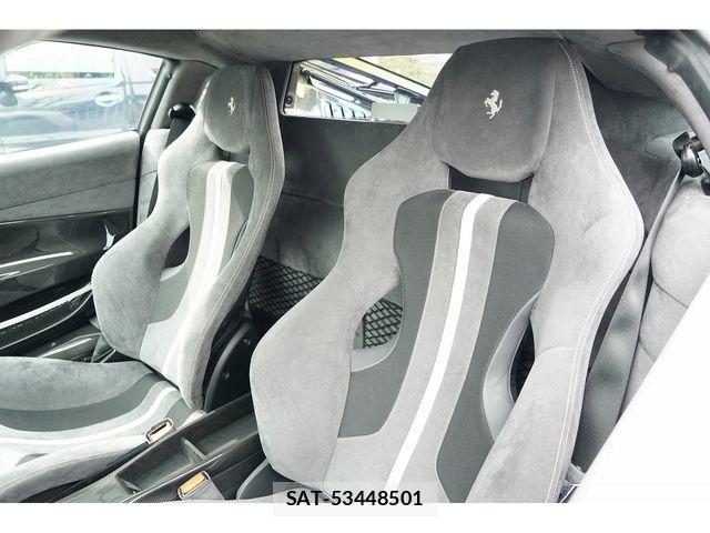 Ferrari 488 Pista 2019-01 5867533-16