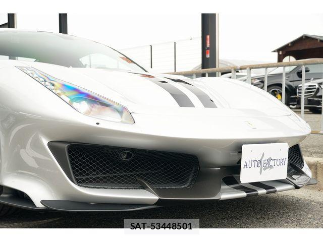 Ferrari 488 Pista 2019-01 5867533-5