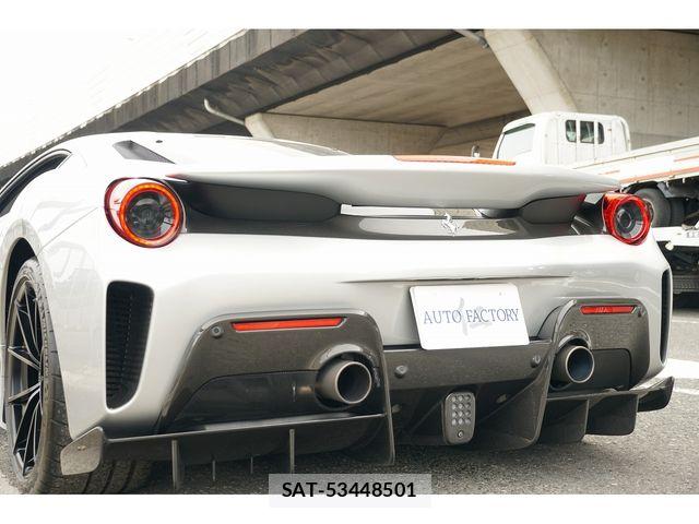 Ferrari 488 Pista 2019-01 5867533-8