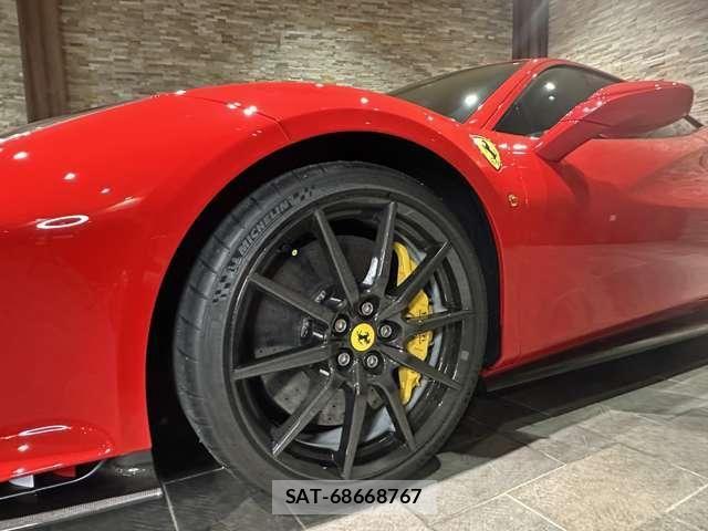 Ferrari 488 Pista 2021-11 6611813-13